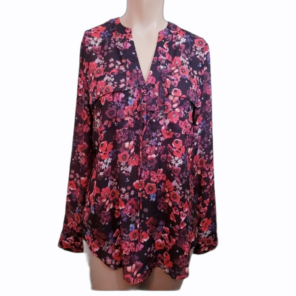 NWOT A.n.a tunic floral button long sleeve XS